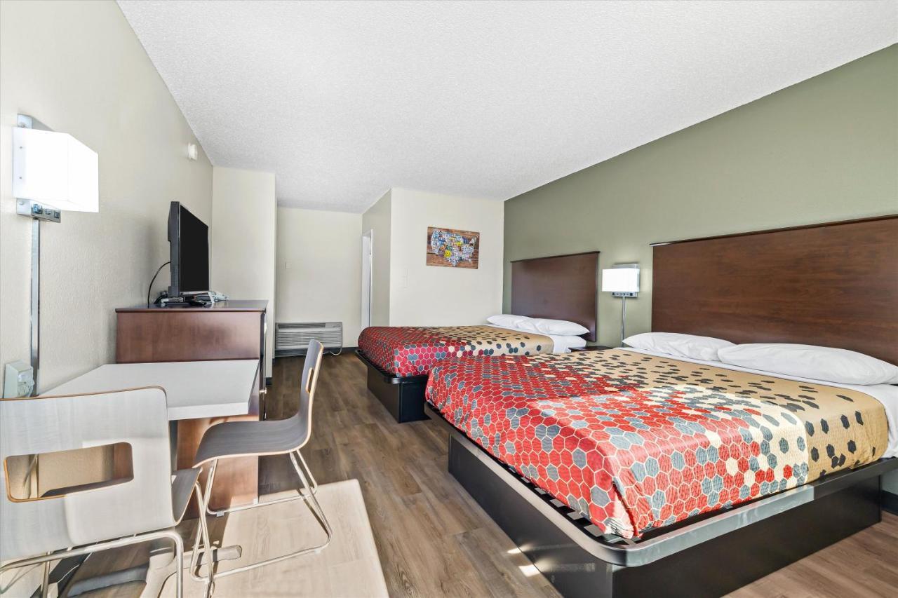 Bend Inn & Suites Esterno foto