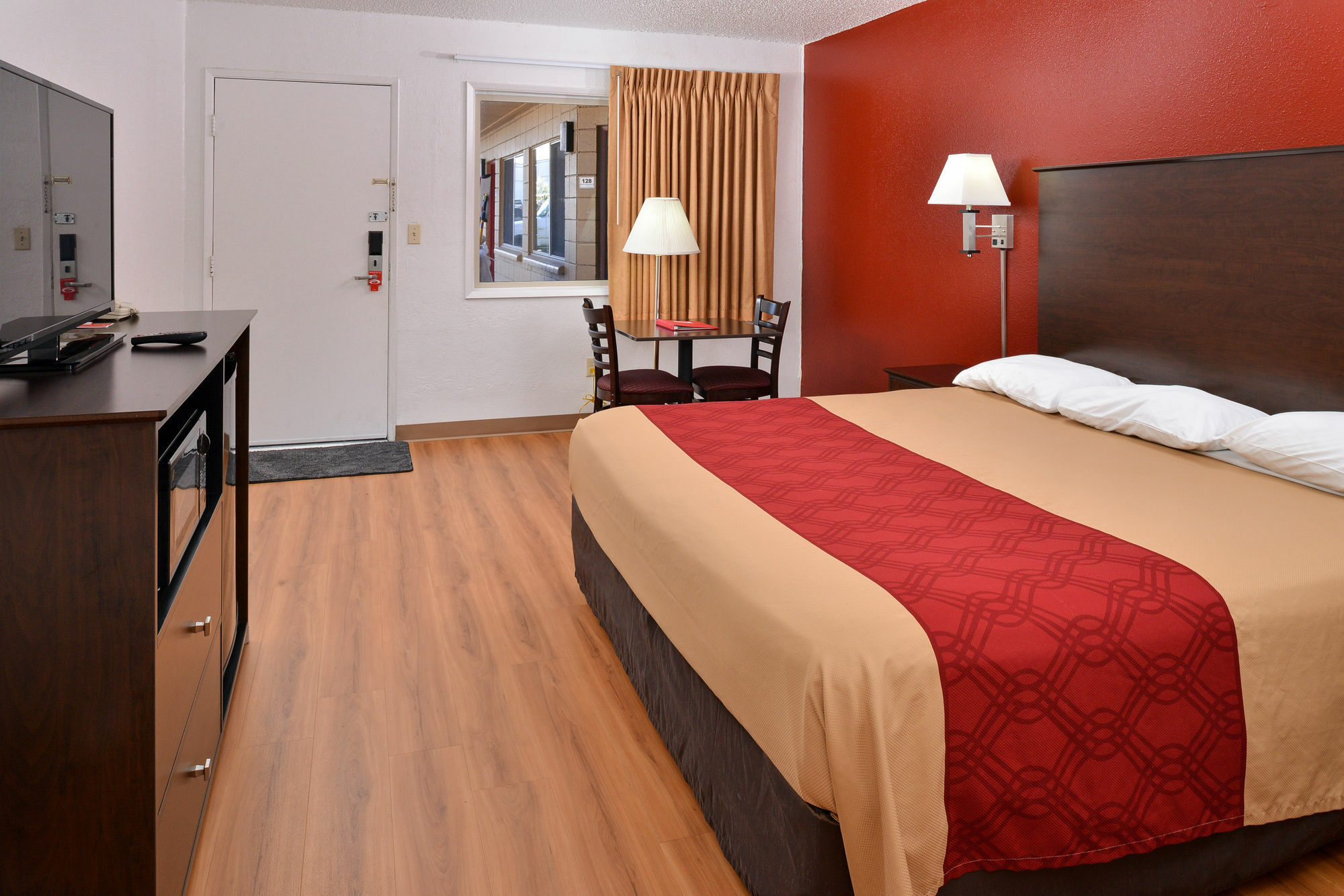 Bend Inn & Suites Esterno foto